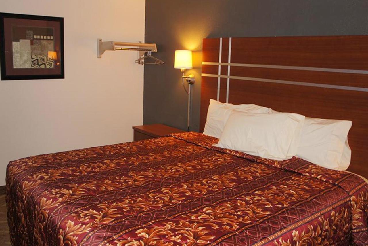 Econo Lodge Waite Park Zewnętrze zdjęcie
