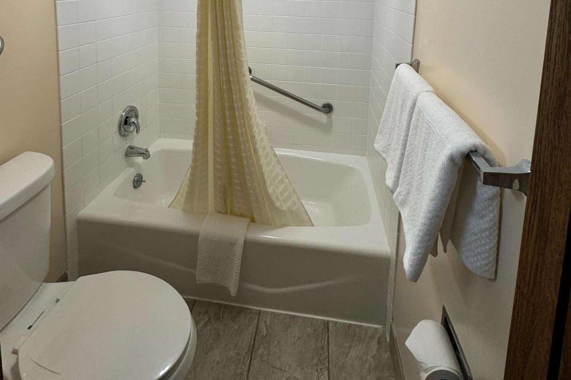 Econo Lodge Waite Park Zewnętrze zdjęcie